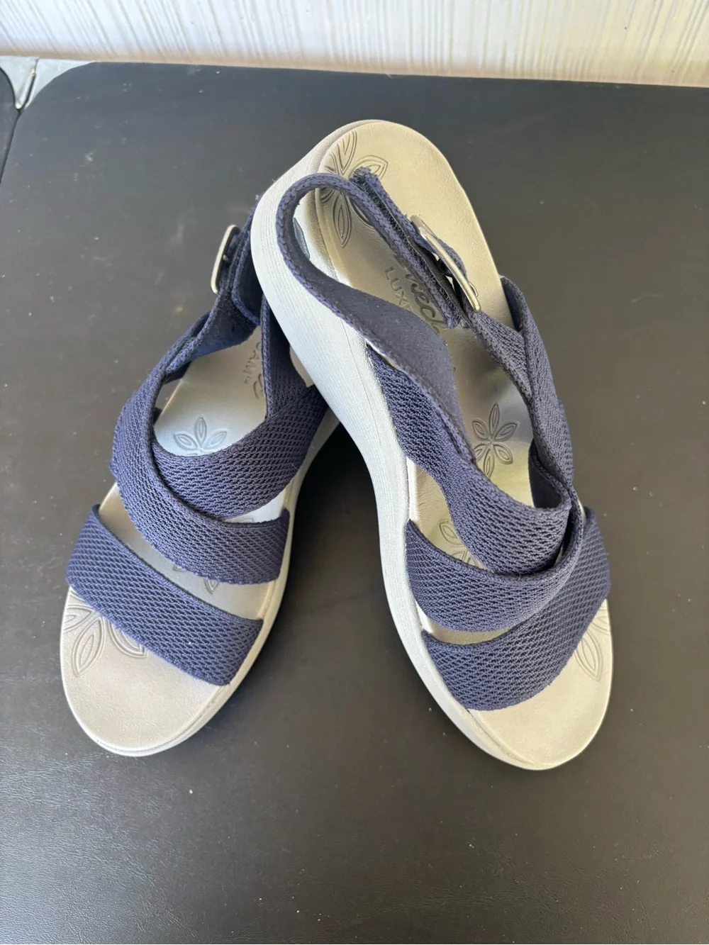 Skechers Pier-Lite Night Owl Wedge Sandal